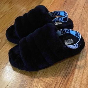 AUTHENTIC UGG FLUFFY SLIPPERS WOMENS US SIZE 9